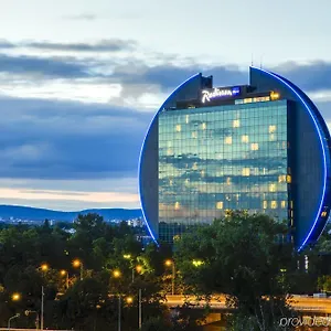 **** Hotel Radisson Blu Frankfurt Germany